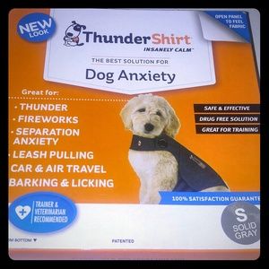 NWT Thunder Shirt for Dog Anxiety Size Small, Gray